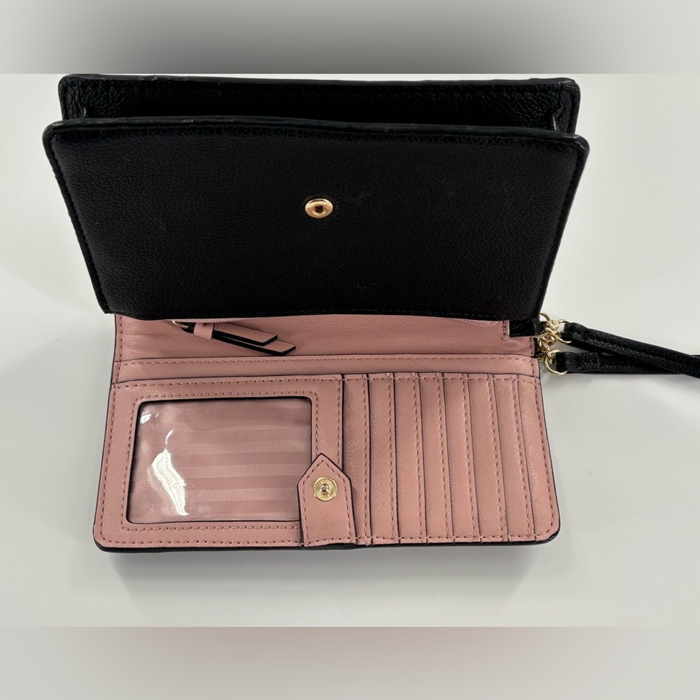 Victoria's Secret Black V-Quilt Tech Wristlet Wallet - Picture 4 of 10